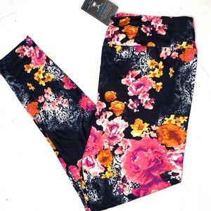 Black Floral Leggings - Charlie’s Project
